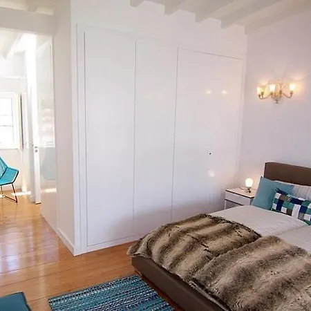 Helena Casa - Altstadt Apartamento *